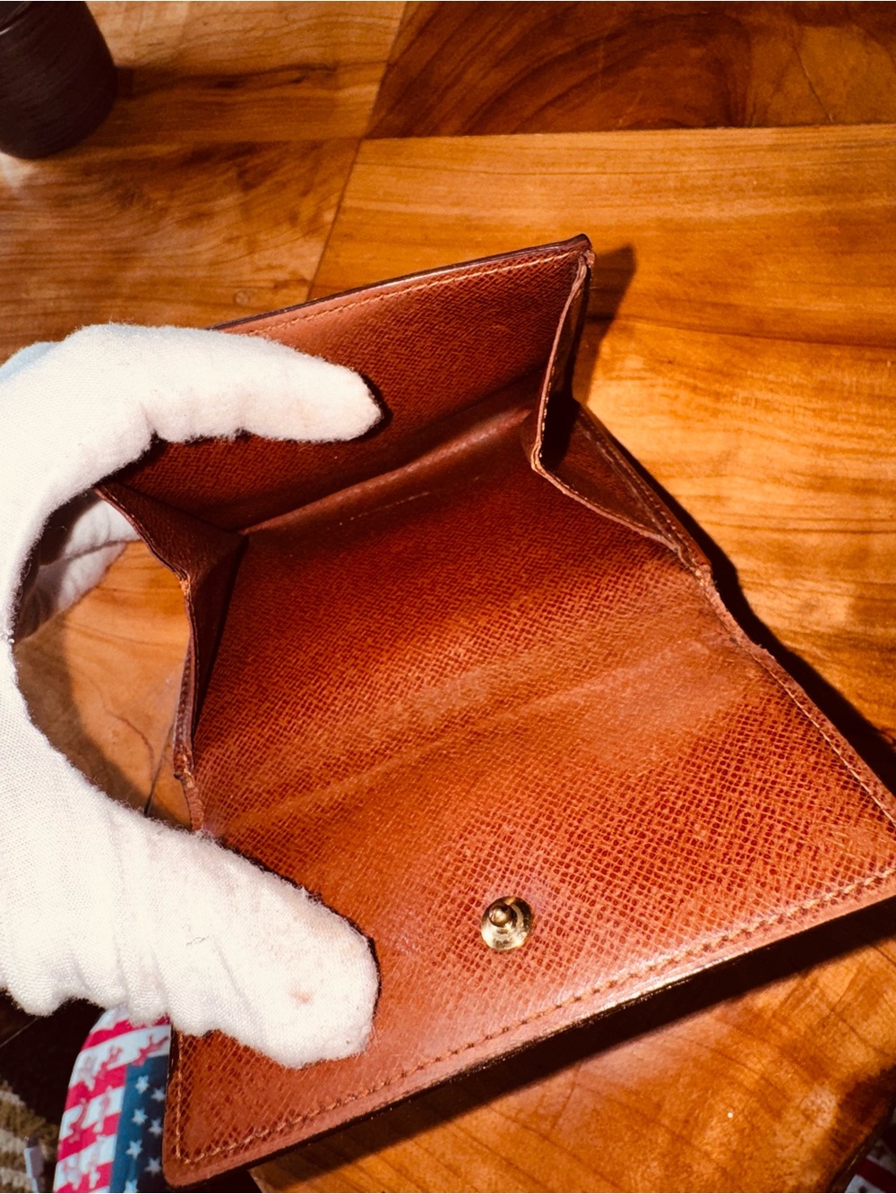 Louis Vuitton, Elise monogram, compact, vintage wallet - Picture 10 of 16